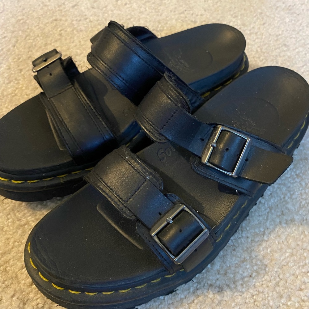 Dr Martens Myles sandals 9